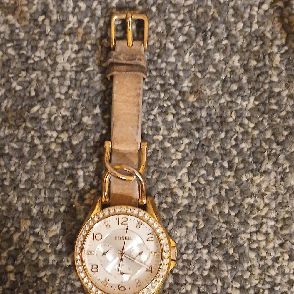 Fossil ES 3466 Rise gold rinestone chronograph women's watch tan leather…